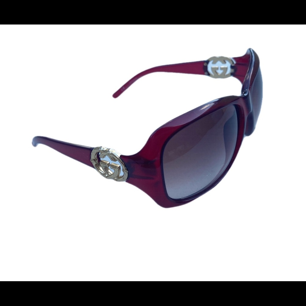 Authentic GUCCI sunglasses GG3044